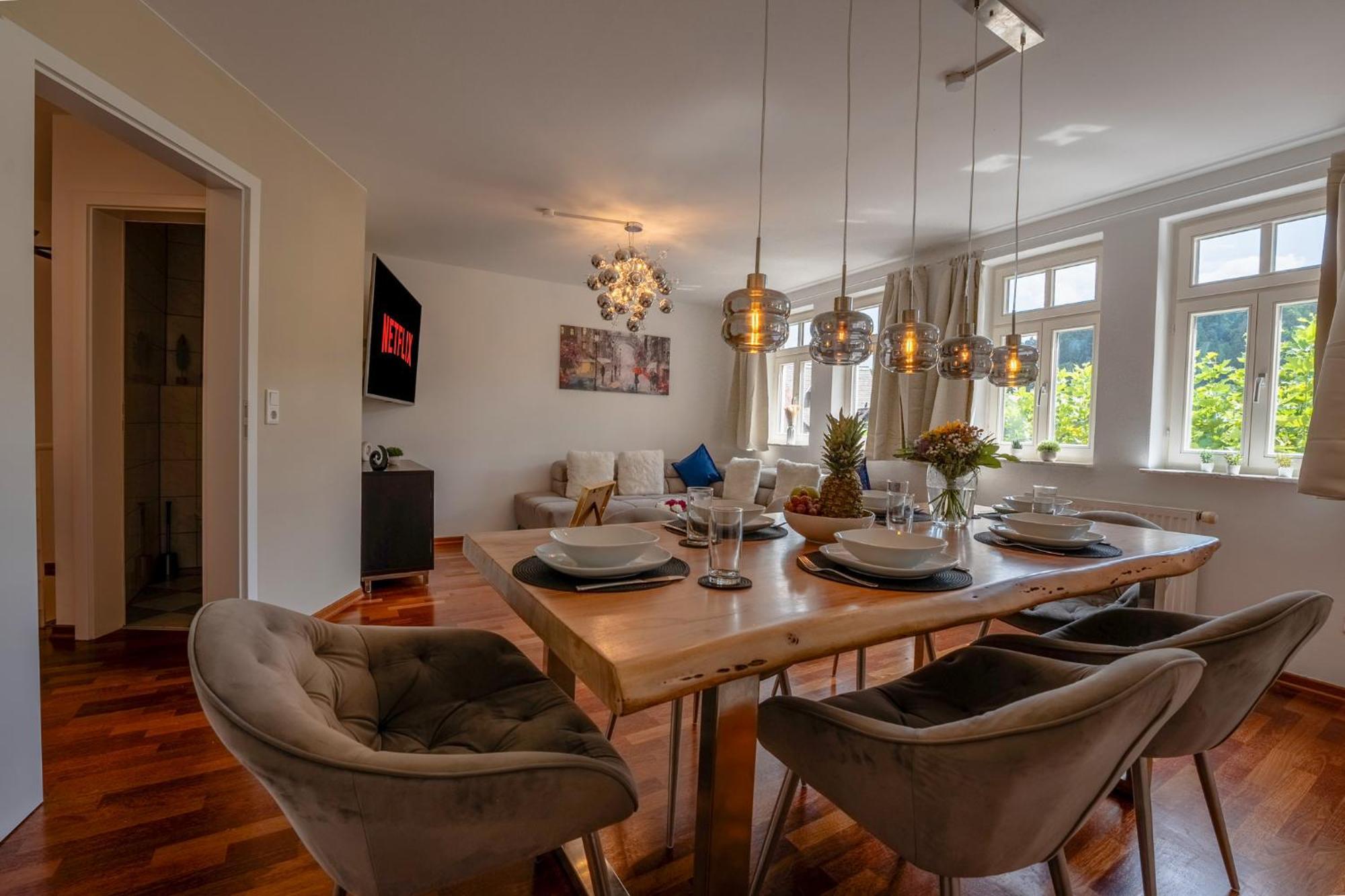 Schlossberg Residences - Markplatz City-Apartment Вайнхайм Екстериор снимка